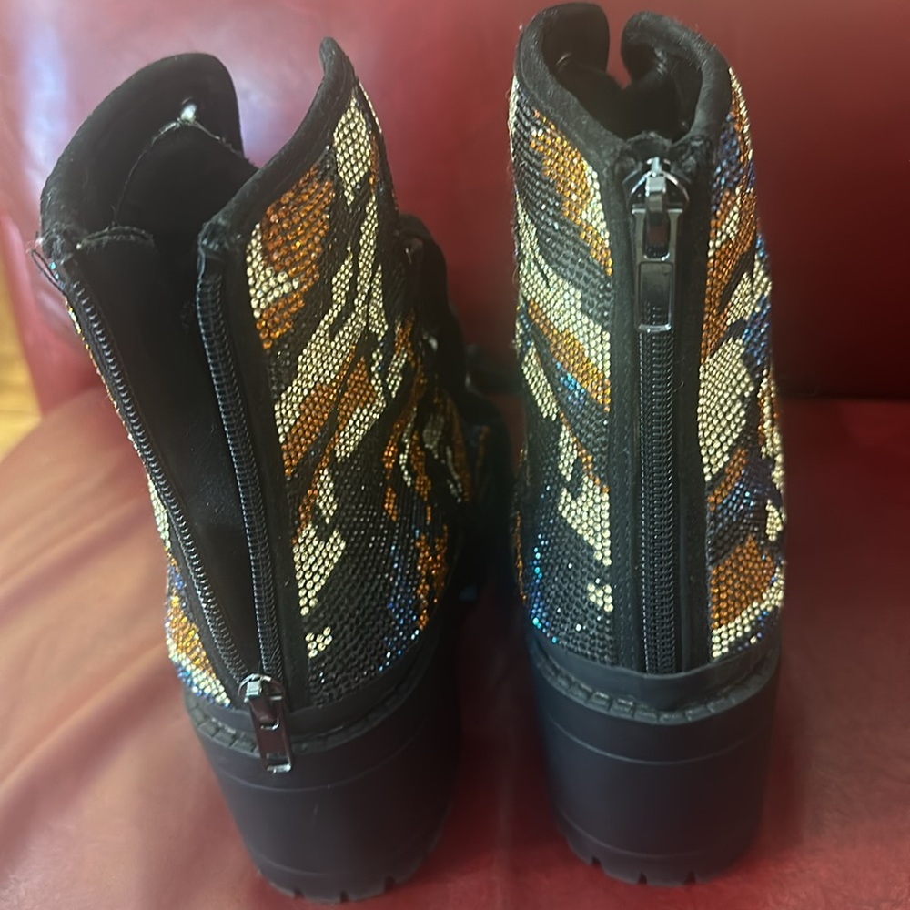 Steve Madden Sequence Boots Unzips From The Back - image 7